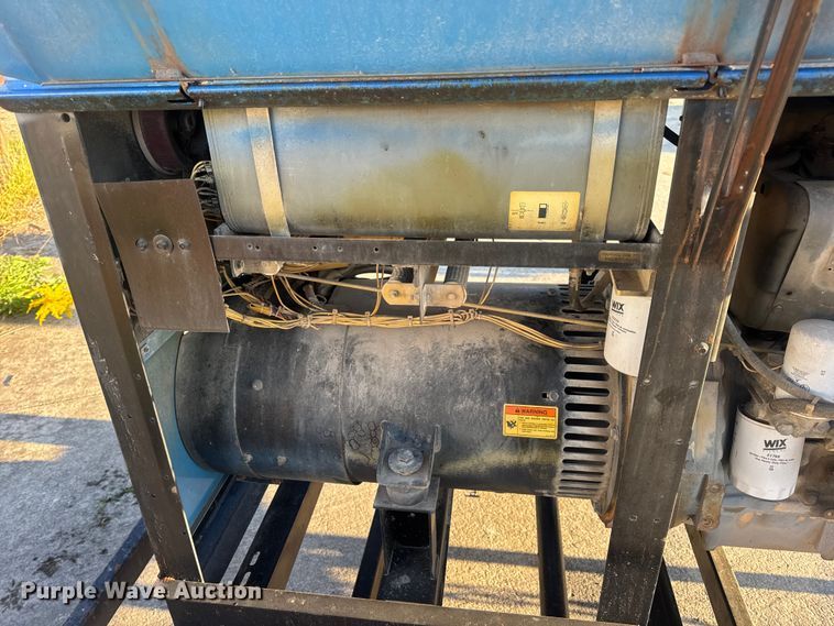 image for item EN0678 Miller Big Blue 400D welder/generator