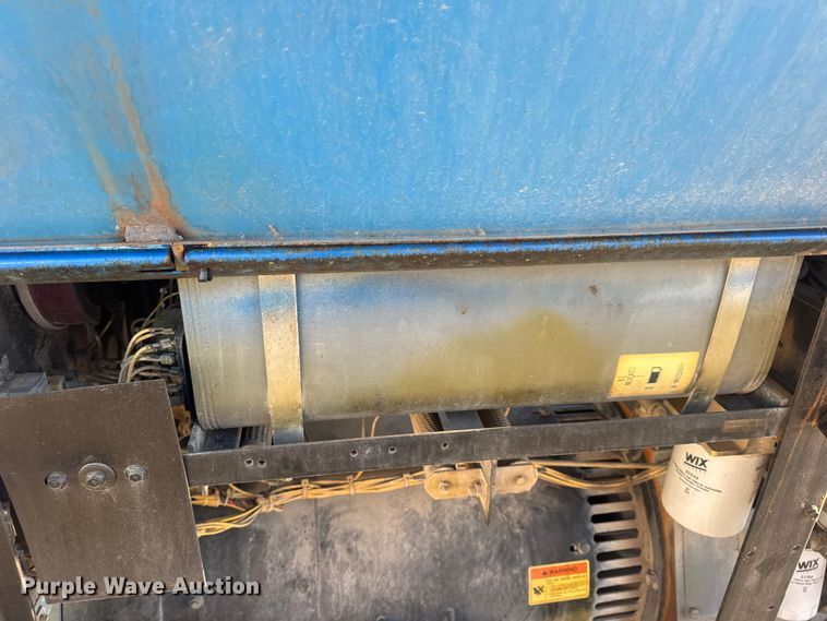 image for item EN0678 Miller Big Blue 400D welder/generator