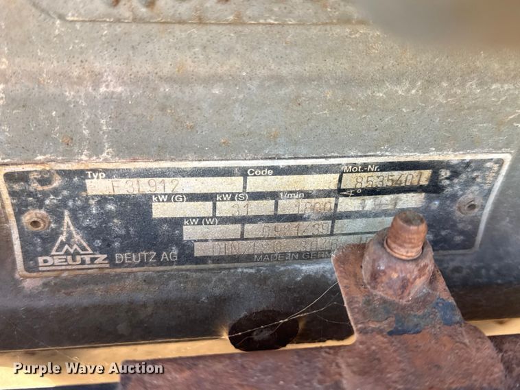 image for item EN0678 Miller Big Blue 400D welder/generator