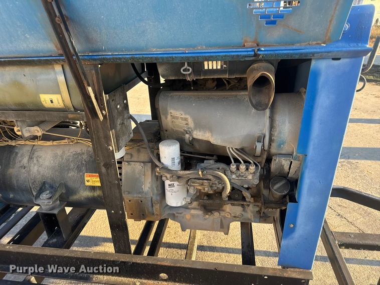 image for item EN0678 Miller Big Blue 400D welder/generator