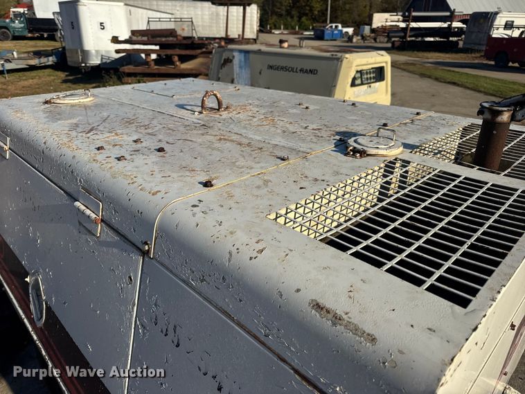 image for item EN0682 MultiQuip DPS-180SST air compressor