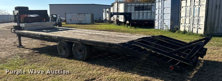 image for item EN0684 1989 Miko Trailers Series 50 equipment trailer