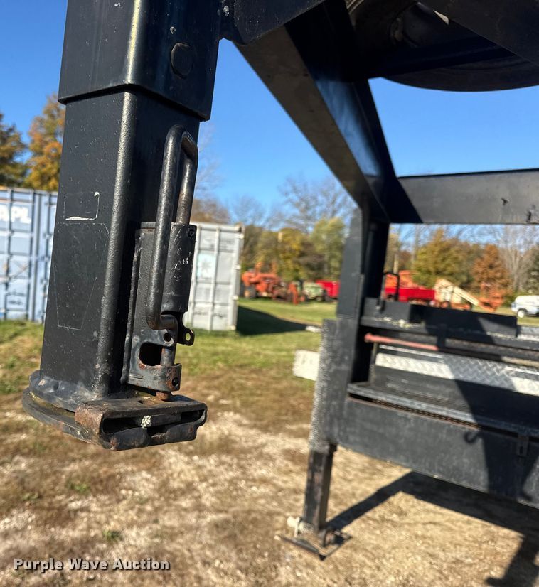 image for item EN0684 1989 Miko Trailers Series 50 equipment trailer