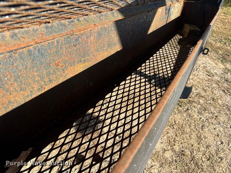 image for item EN0684 1989 Miko Trailers Series 50 equipment trailer