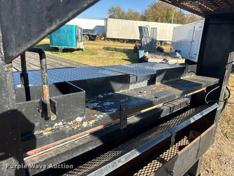 image for item EN0684 1989 Miko Trailers Series 50 equipment trailer