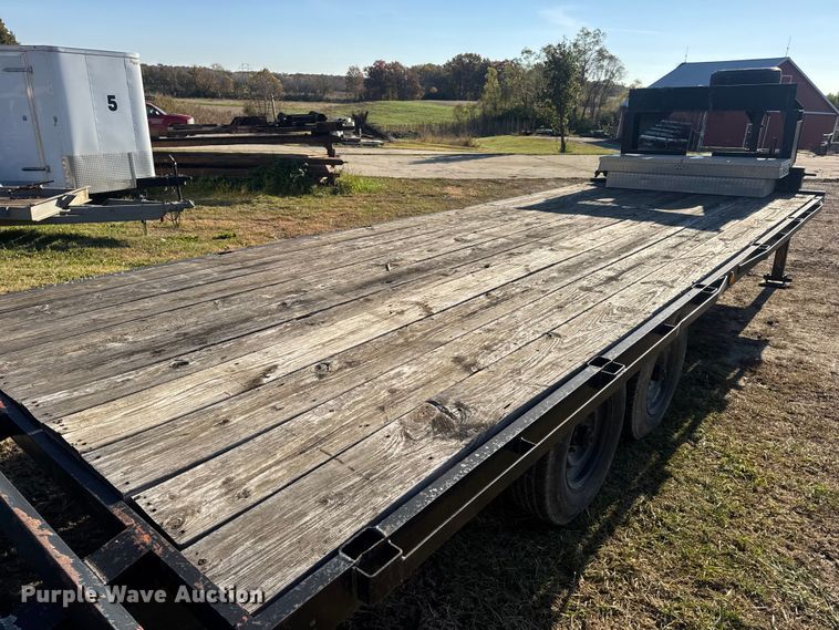 image for item EN0684 1989 Miko Trailers Series 50 equipment trailer