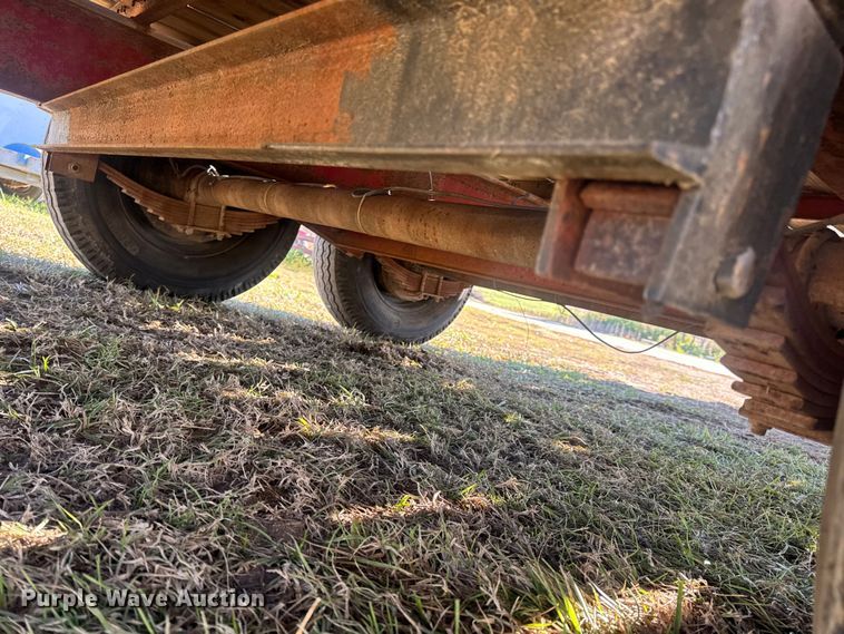 image for item EN0684 1989 Miko Trailers Series 50 equipment trailer