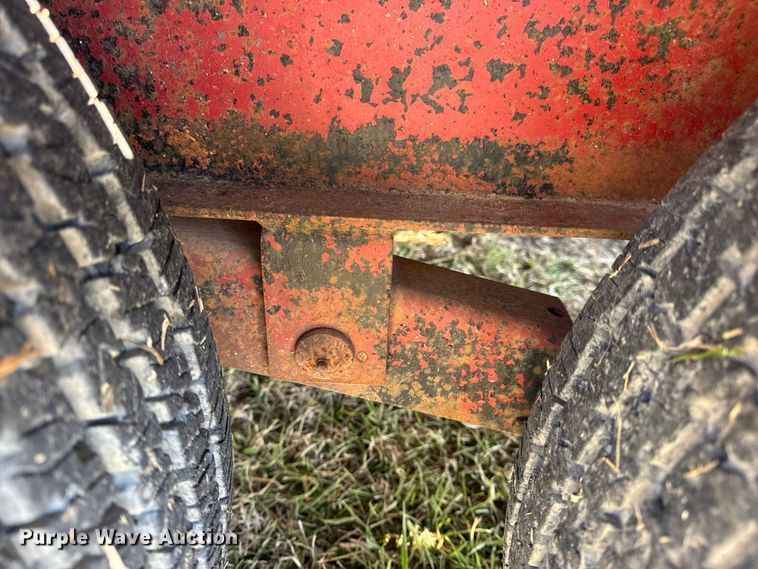 image for item EN0684 1989 Miko Trailers Series 50 equipment trailer