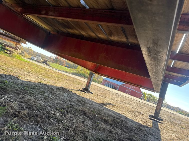 image for item EN0684 1989 Miko Trailers Series 50 equipment trailer