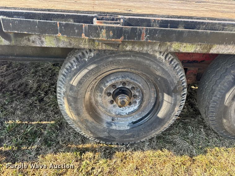 image for item EN0684 1989 Miko Trailers Series 50 equipment trailer