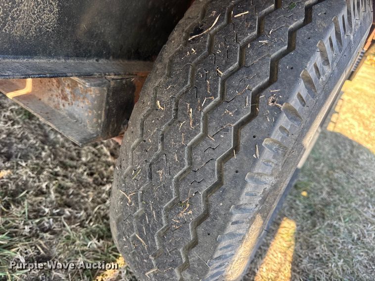 image for item EN0684 1989 Miko Trailers Series 50 equipment trailer