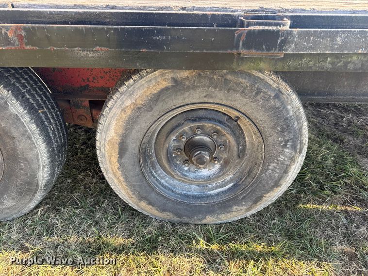 image for item EN0684 1989 Miko Trailers Series 50 equipment trailer