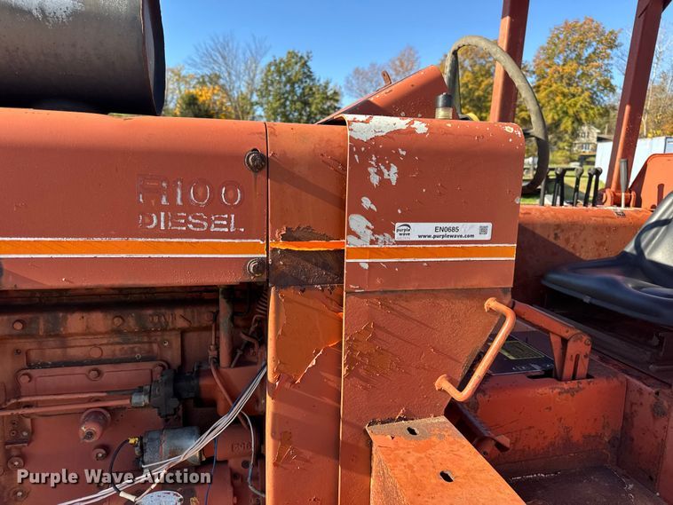 image for item EN0685 Ditch Witch R100 trencher