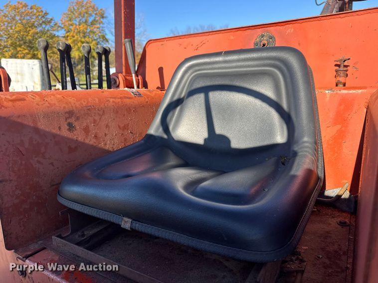 image for item EN0685 Ditch Witch R100 trencher