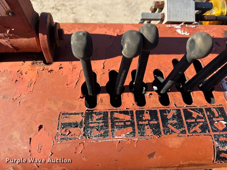 image for item EN0685 Ditch Witch R100 trencher