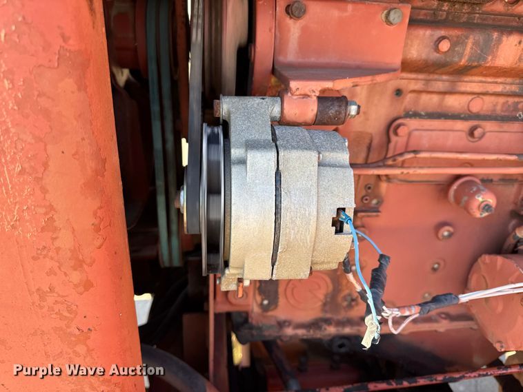 image for item EN0685 Ditch Witch R100 trencher