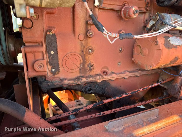 image for item EN0685 Ditch Witch R100 trencher