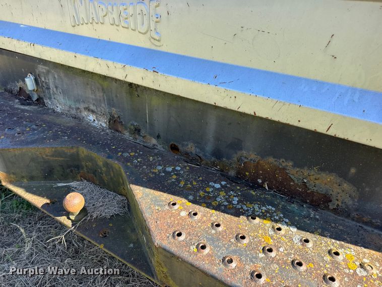 image for item EN0687 1999 Chevrolet C2500 utility bed pickup truck