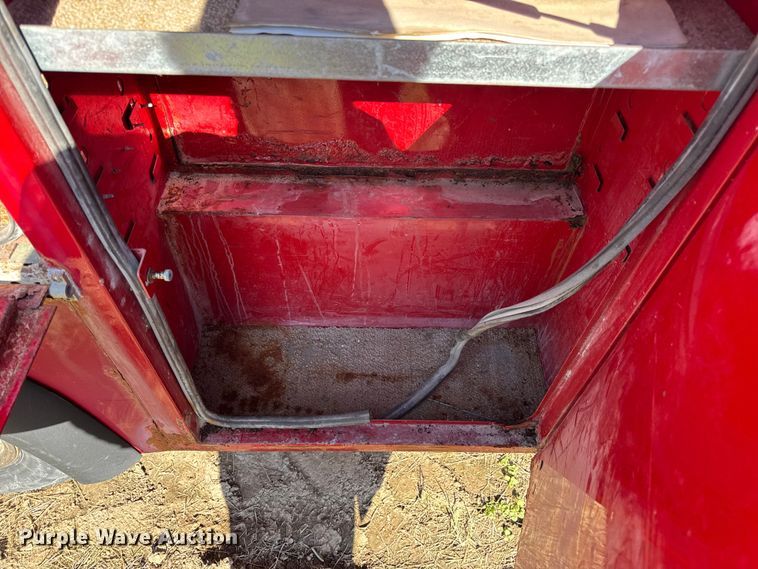 image for item EN0687 1999 Chevrolet C2500 utility bed pickup truck