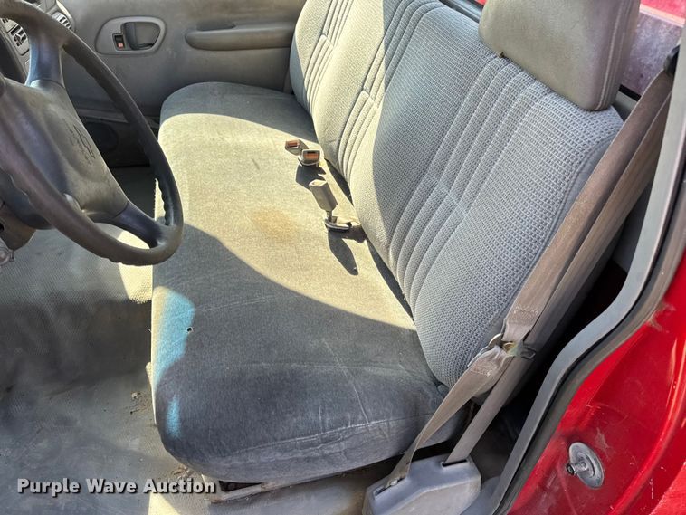 image for item EN0687 1999 Chevrolet C2500 utility bed pickup truck