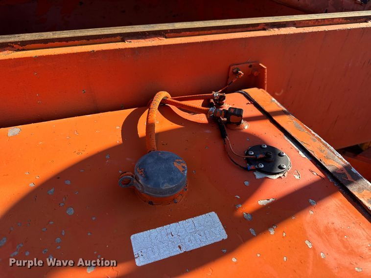 image for item EN0688 Lull 844TT34 Highlander telehandler