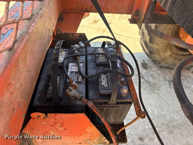 image for item EN0688 Lull 844TT34 Highlander telehandler