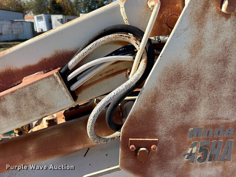 image for item EN0689 JLG 45HA boom lift