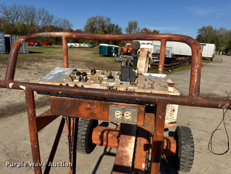 image for item EN0689 JLG 45HA boom lift