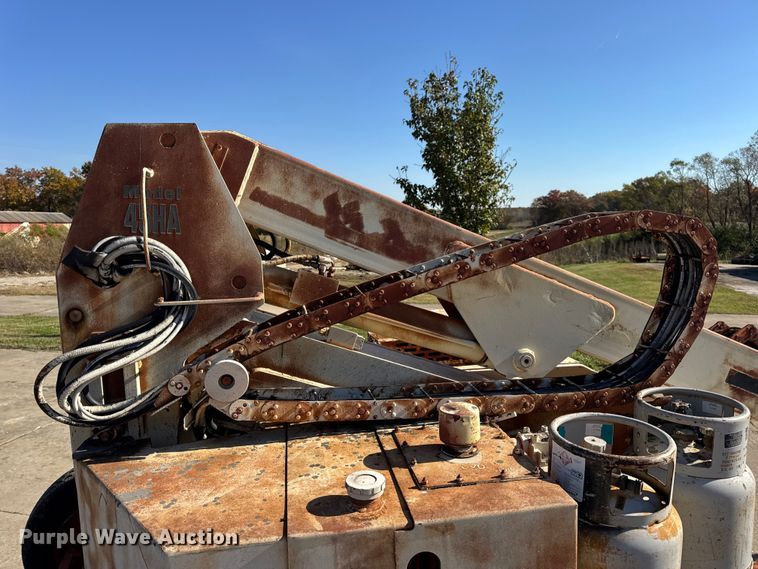 image for item EN0689 JLG 45HA boom lift