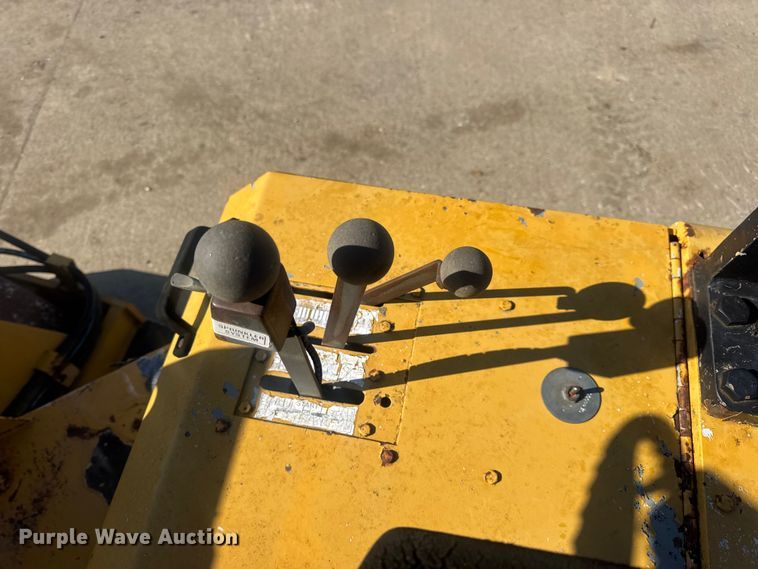 image for item EN0691 Beuthling B400 double drum vibratory roller