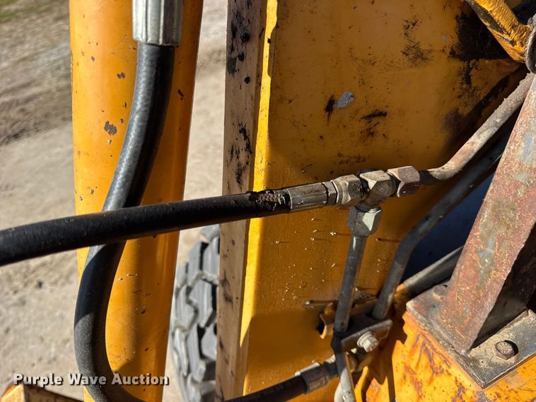 image for item EN0693 1996 Case 1845C skid steer loader