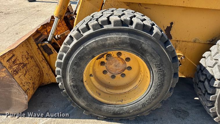 image for item EN0693 1996 Case 1845C skid steer loader