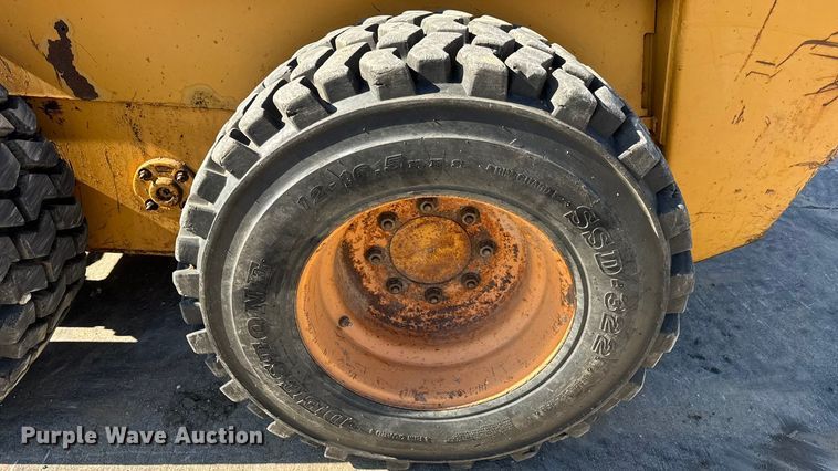 image for item EN0693 1996 Case 1845C skid steer loader