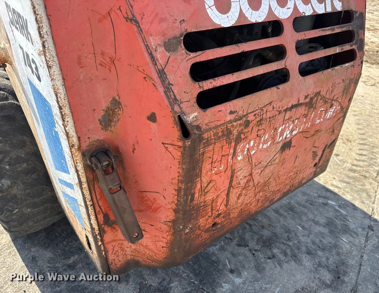 image for item EN0694 1984 Bobcat 743 skid steer loader