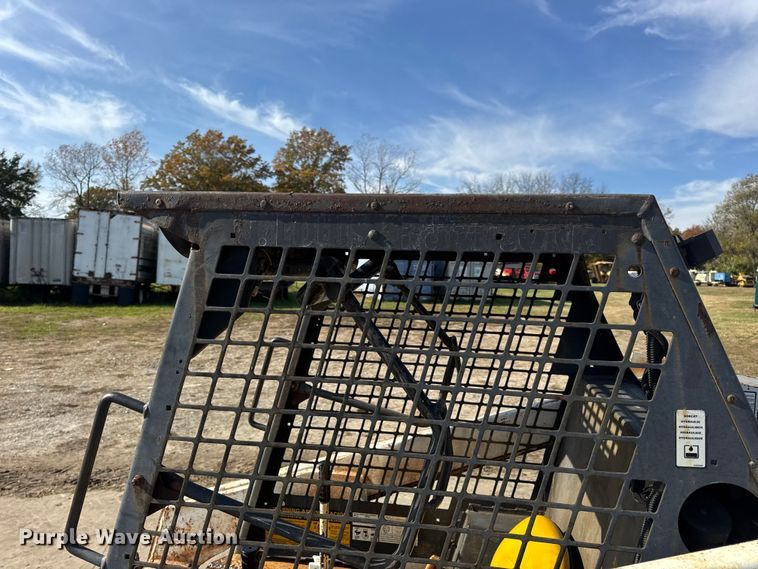 image for item EN0694 1984 Bobcat 743 skid steer loader