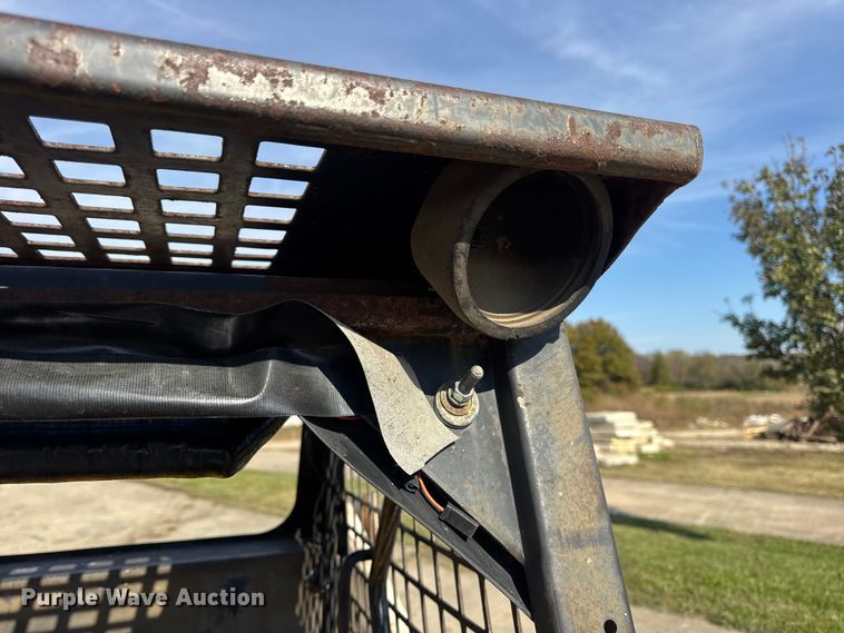 image for item EN0694 1984 Bobcat 743 skid steer loader