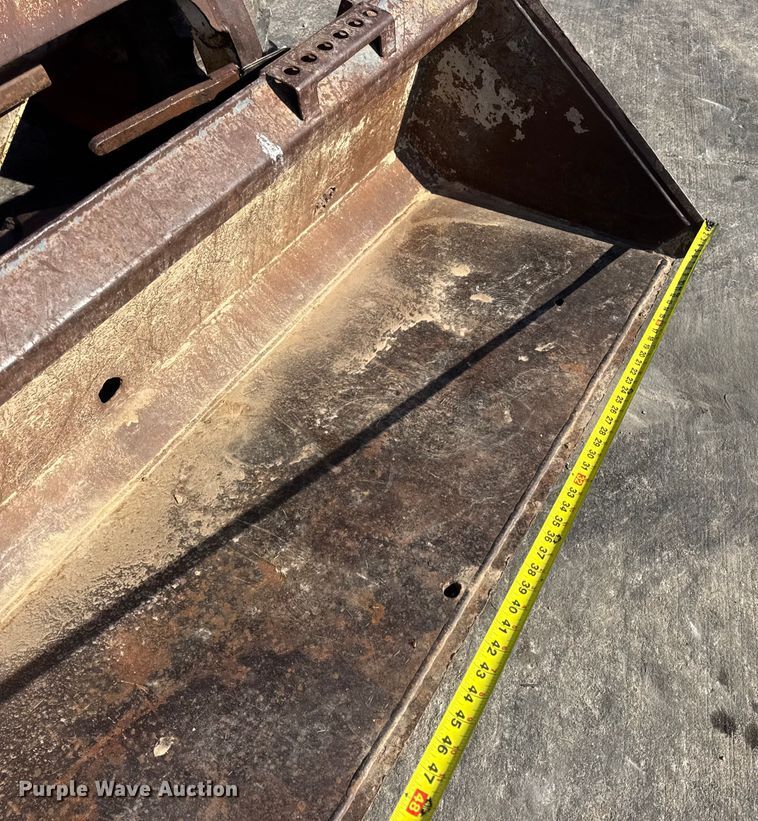 image for item EN0694 1984 Bobcat 743 skid steer loader