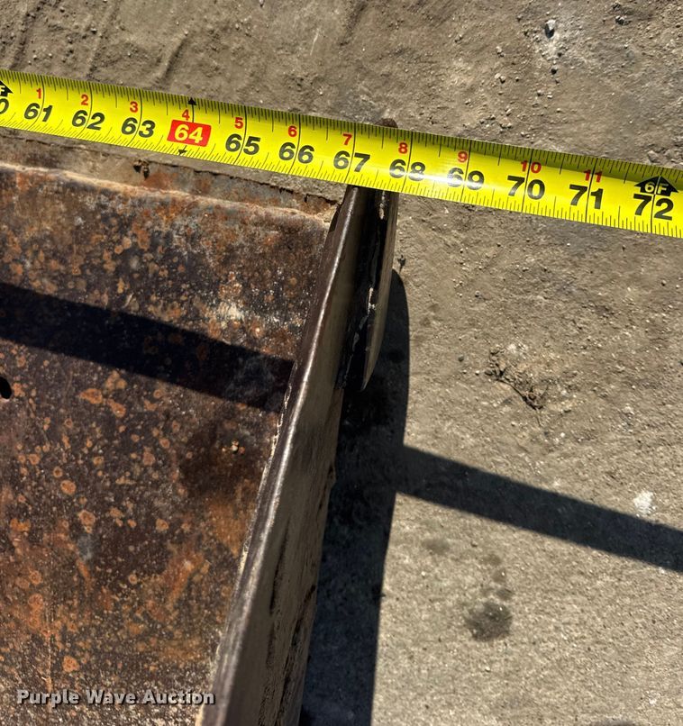 image for item EN0694 1984 Bobcat 743 skid steer loader