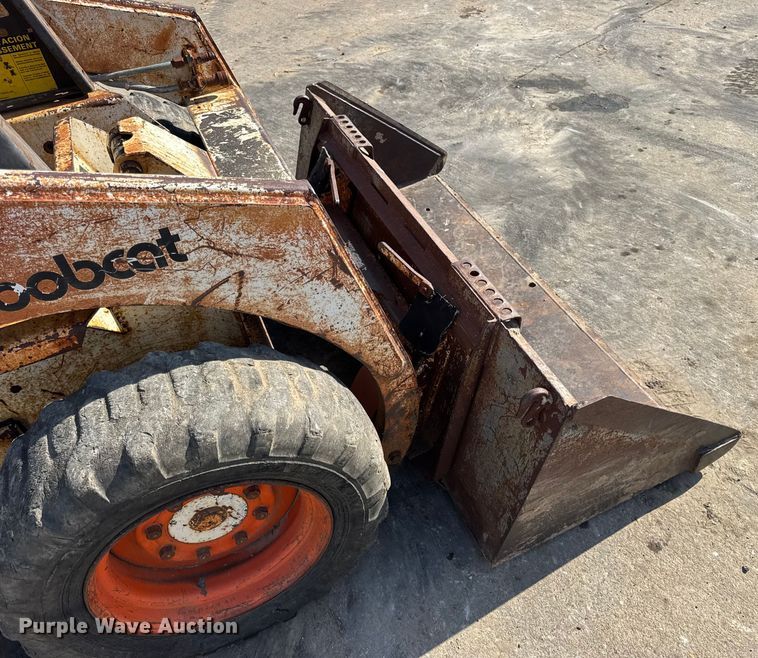 image for item EN0694 1984 Bobcat 743 skid steer loader