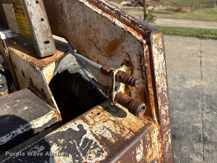 image for item EN0694 1984 Bobcat 743 skid steer loader