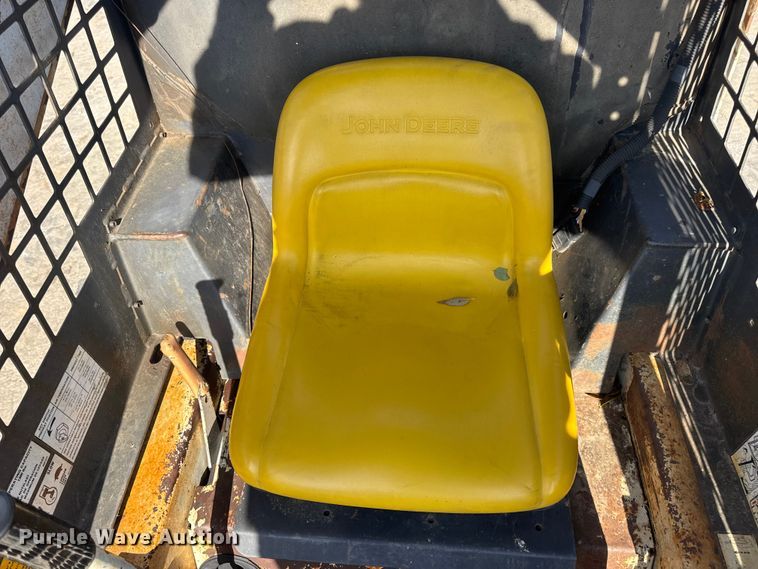 image for item EN0694 1984 Bobcat 743 skid steer loader