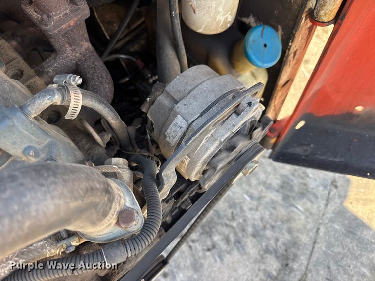 image for item EN0694 1984 Bobcat 743 skid steer loader