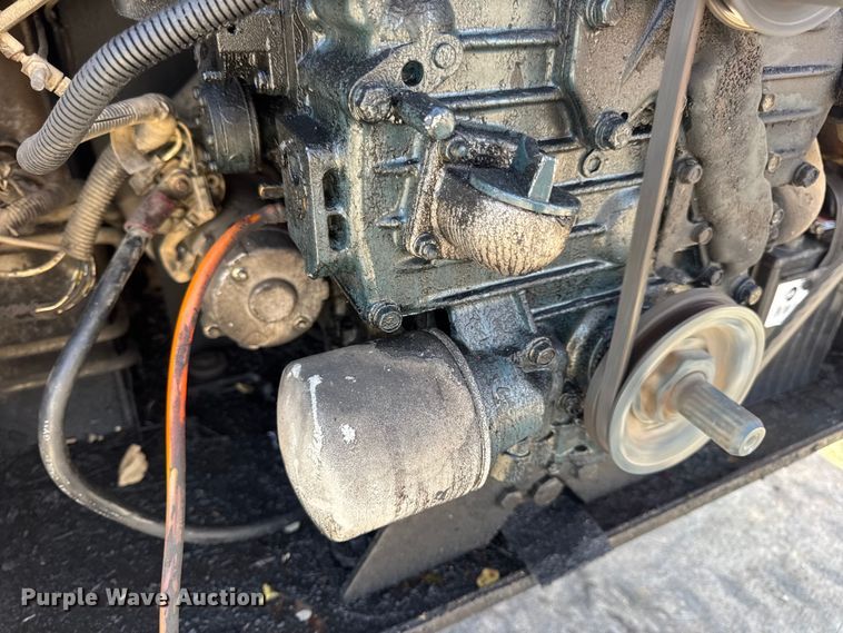 image for item EN0694 1984 Bobcat 743 skid steer loader