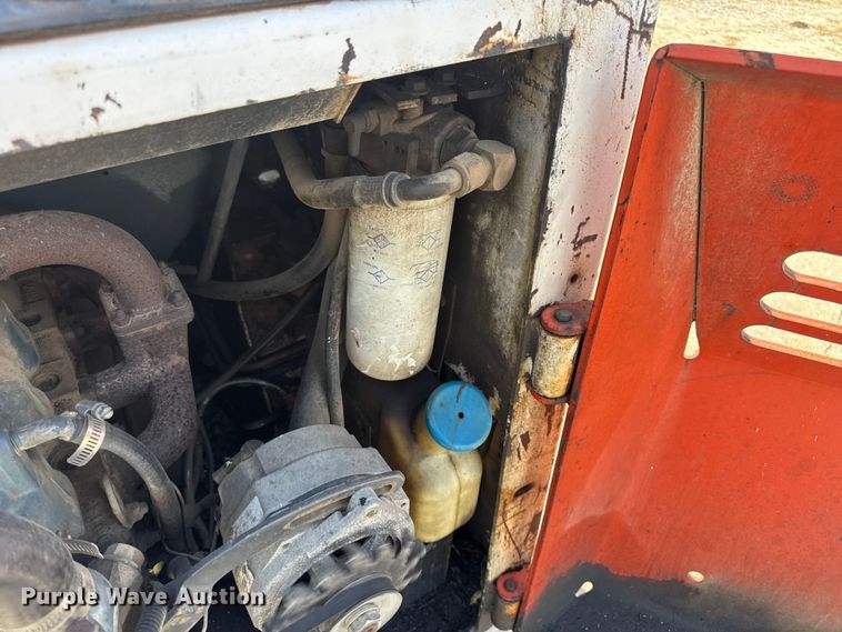 image for item EN0694 1984 Bobcat 743 skid steer loader