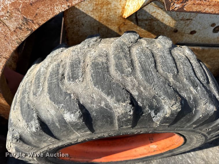 image for item EN0694 1984 Bobcat 743 skid steer loader