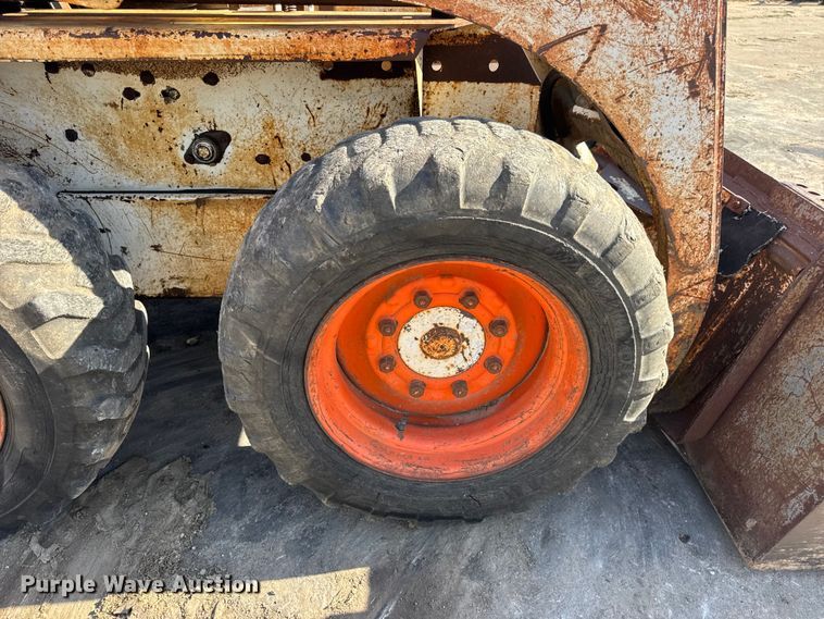 image for item EN0694 1984 Bobcat 743 skid steer loader