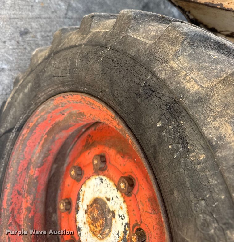 image for item EN0694 1984 Bobcat 743 skid steer loader