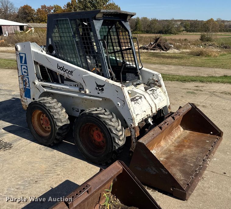 image for item EN0695 1995 Bobcat 763 skid steer loader