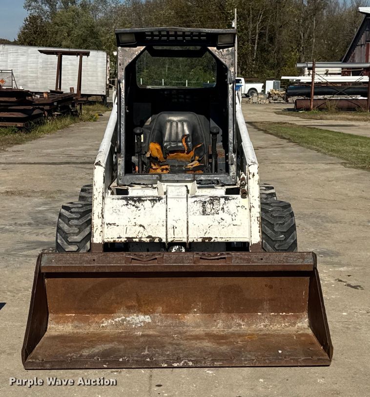 image for item EN0695 1995 Bobcat 763 skid steer loader