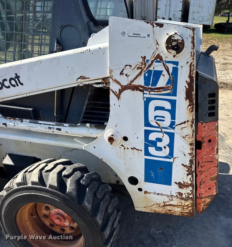 image for item EN0695 1995 Bobcat 763 skid steer loader